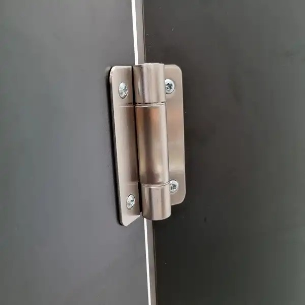Kovanie na toaletné kabíny - záves kovový , ks               