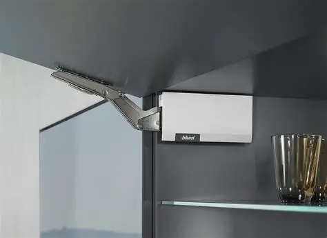 BLUM AVENTOS HK TIP-ON Nové mechanizmy 22K2700.T ,pár     