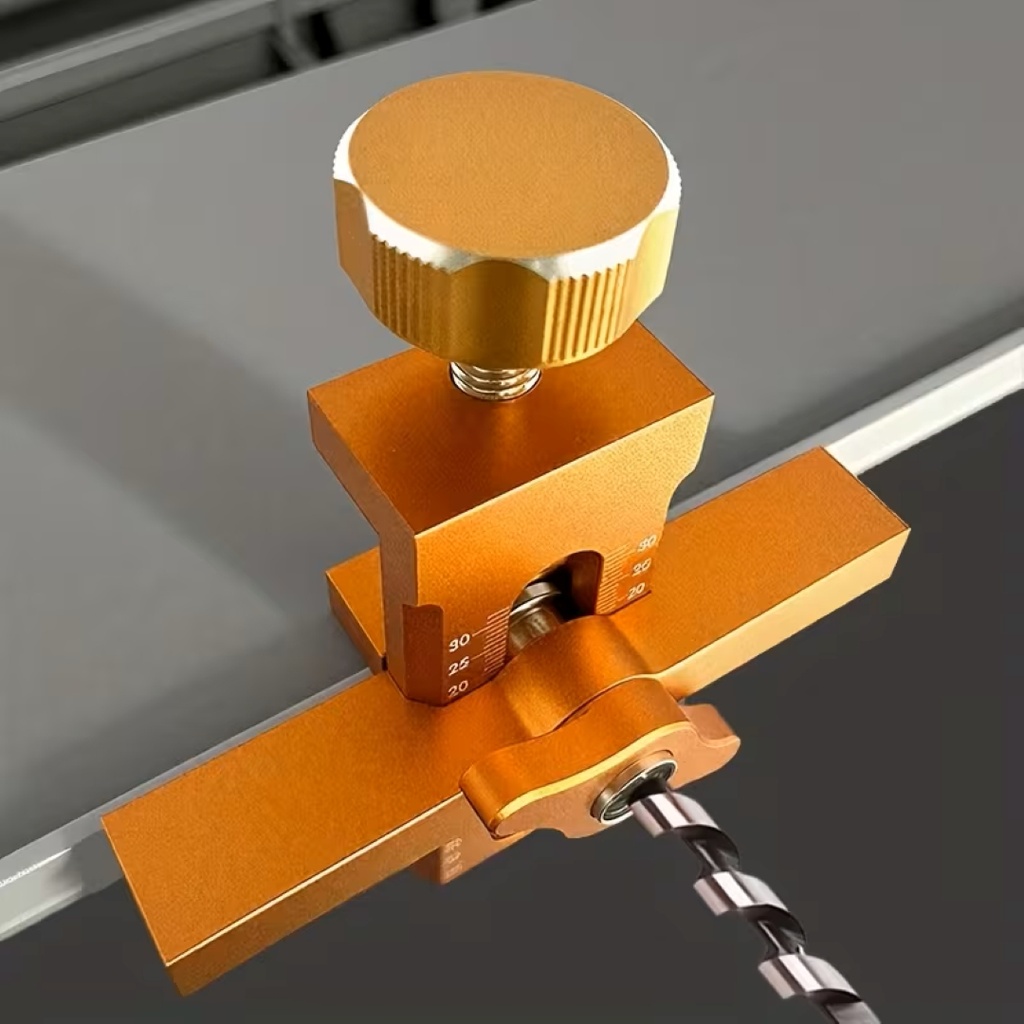  Montážna šablóna na dvierka – vrtací prípravok 2-v-1