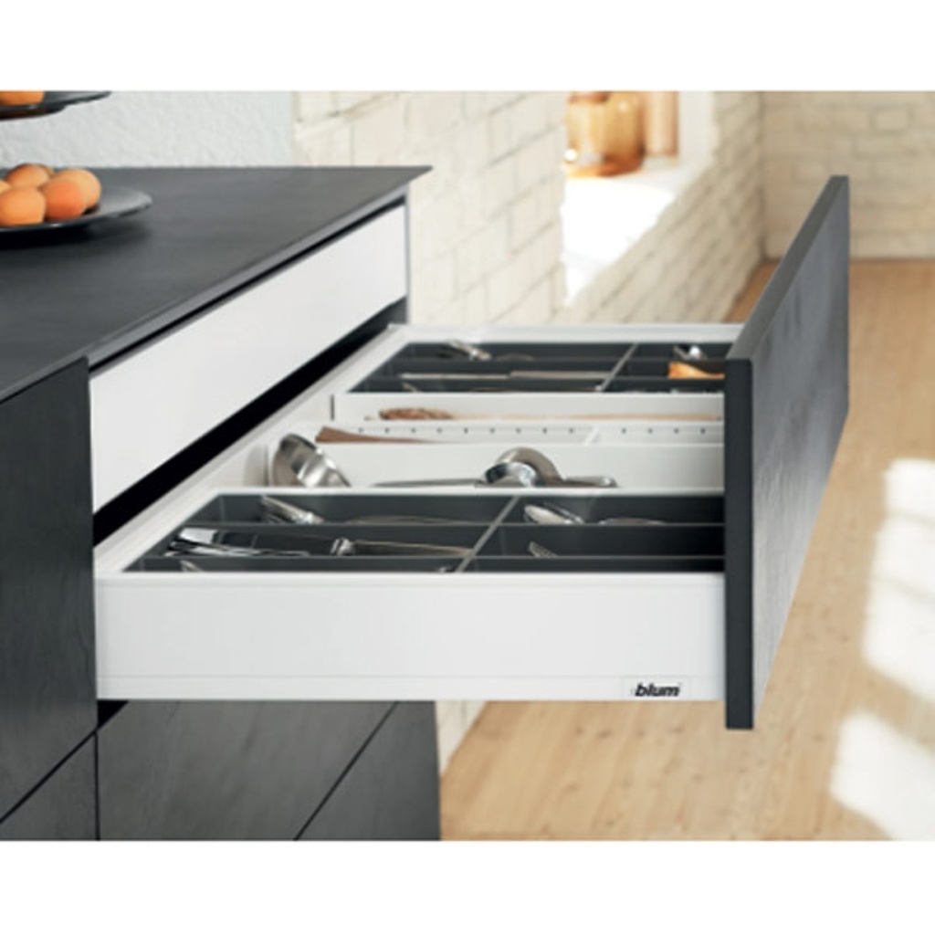 Blum LEGRABOX pure výsuv 40kg BLUMOTION-S výška M,  Sada