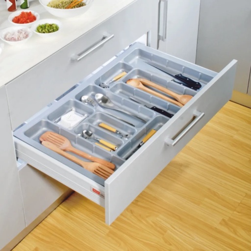 Príborník plastový 