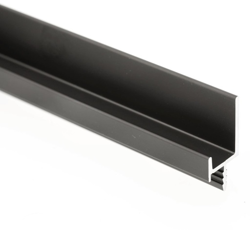 [0625001] Úchytkový Profil  Zafrézovací TVAR L-ČIERNÝ 3000MM